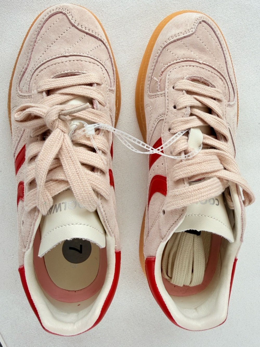 Coolway Goal Women's Pink Suede Sneakers with Red and extra Laces - Picture 3 of 5